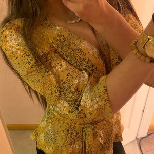 Loft Wrap Blouse in Daisies design